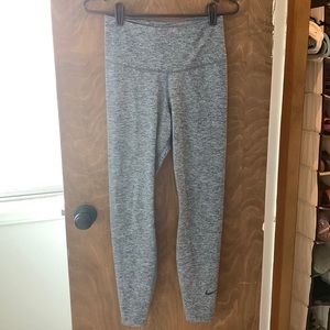 Nike Dry Fit Gray running leggings